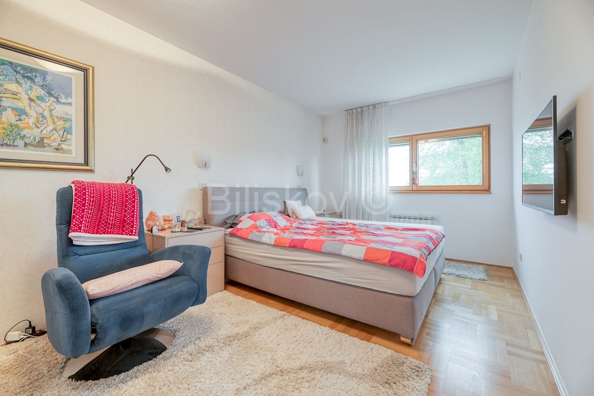 Maison À vendre - GRAD ZAGREB ZAGREB