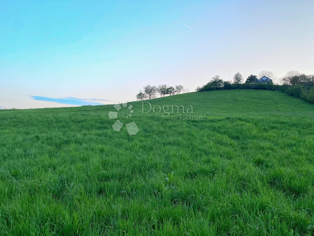 Terreno In vendita - ZAGREBAČKA SVETA NEDELJA