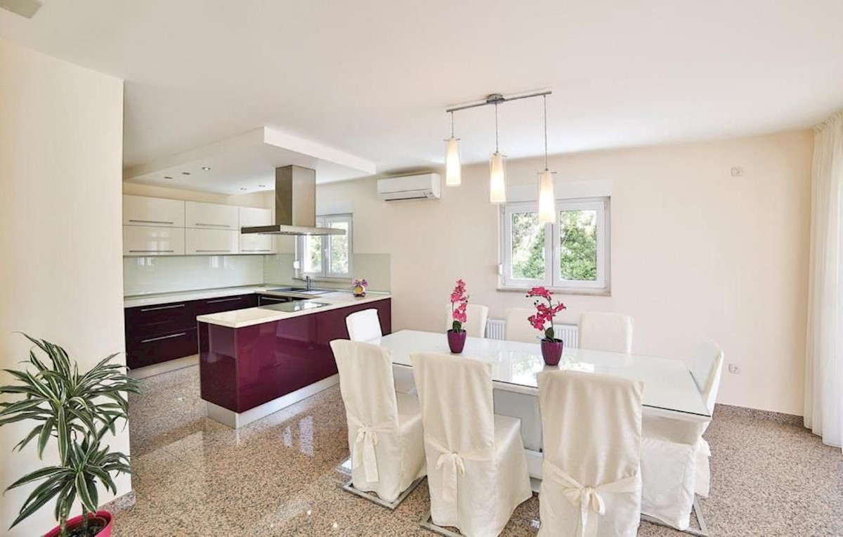 House For sale - SPLITSKO-DALMATINSKA KAŠTELA