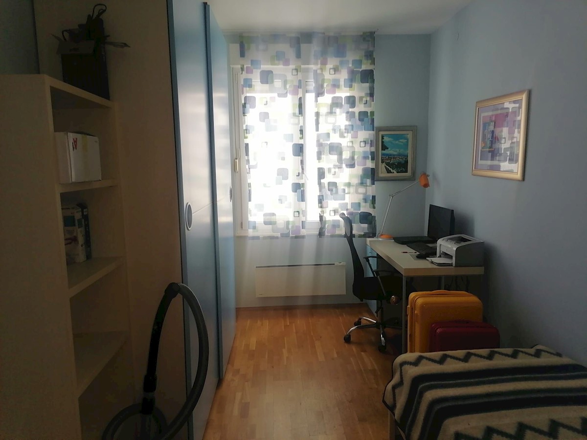 Apartmán Na predaj - SPLITSKO-DALMATINSKA SPLIT