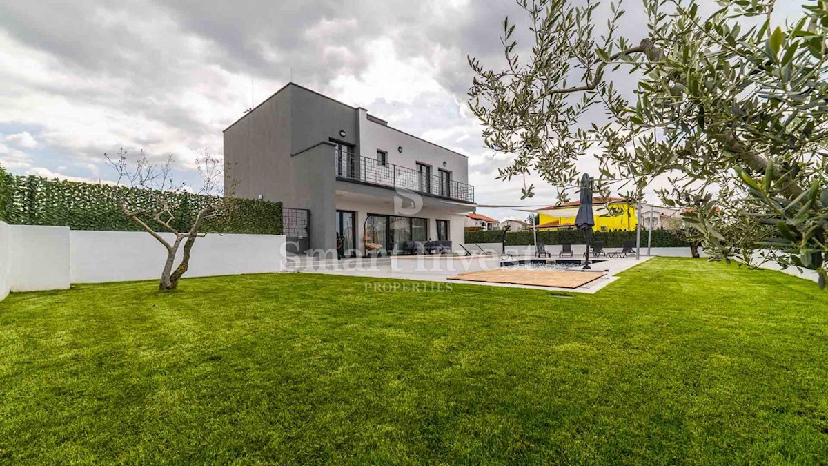 House For sale - Istarska Poreč - foto 1/4
