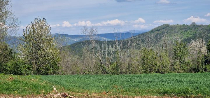 Pozemek na prodej 1942 m² – Rakotule