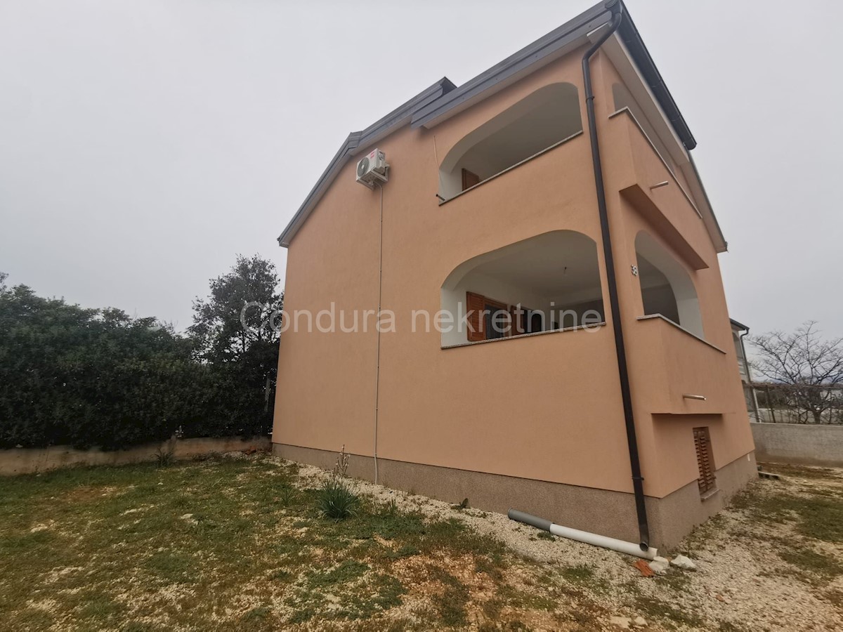 Haus Zu verkaufen - Zadarska Vir - foto 1/16