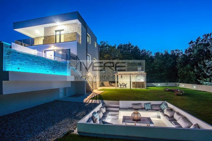 House for sale 250 m² – Omiš