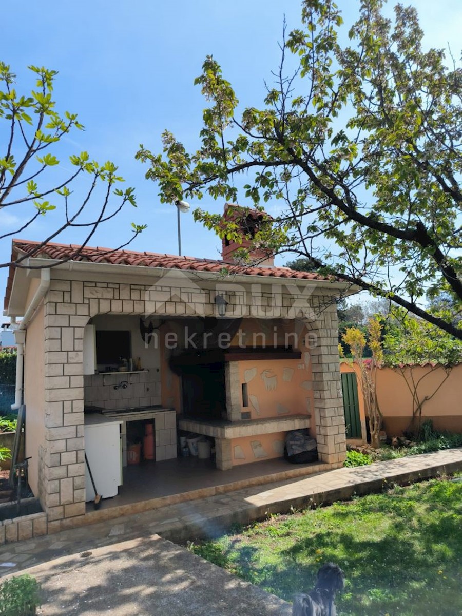 Kuća Na prodaju - ISTARSKA FAŽANA