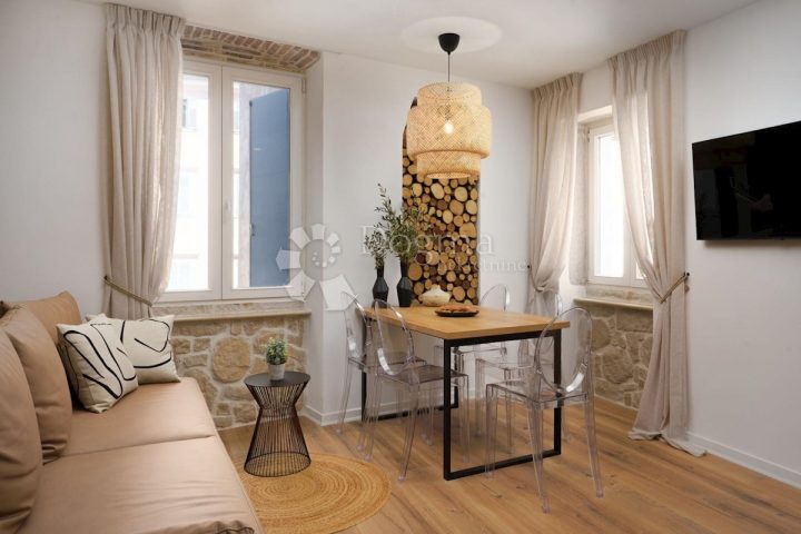 Mieszkanie na sprzedaż 50 m² – Rovinj