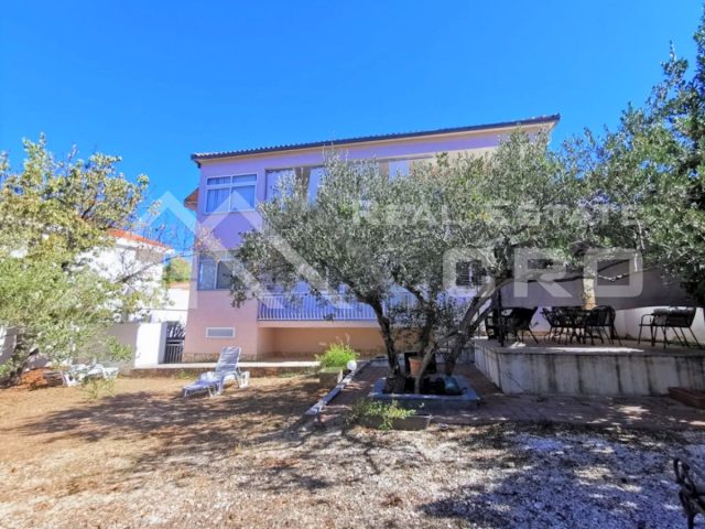 Casa in vendita 468 m² – Čiovo