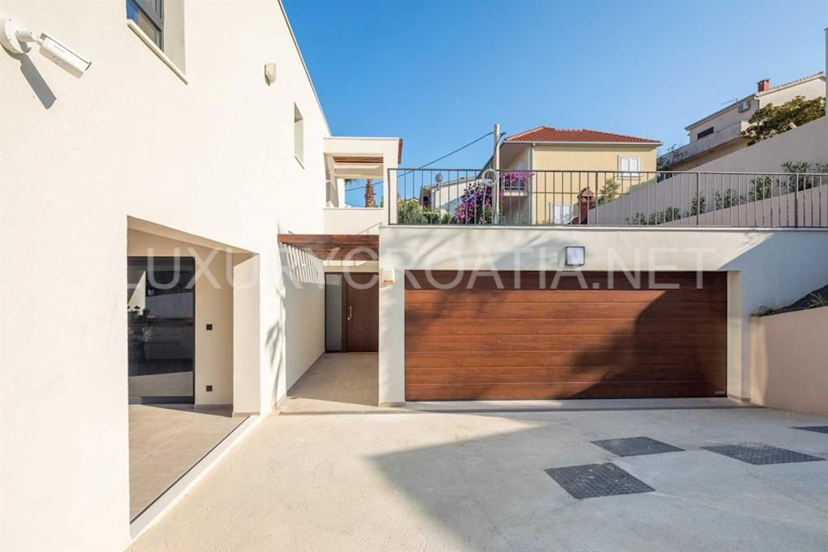 Casa In vendita - SPLITSKO-DALMATINSKA TROGIR