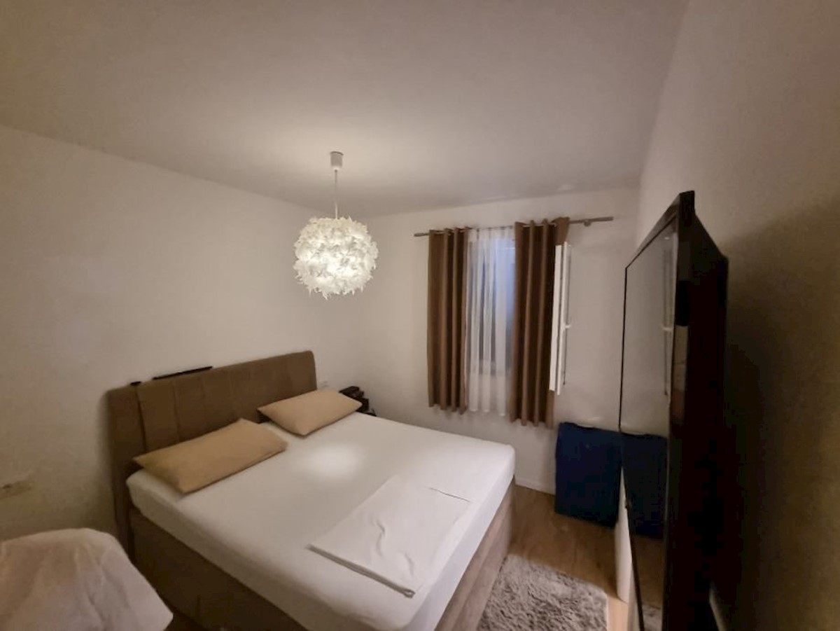 Dom Na predaj - SPLITSKO-DALMATINSKA KAŠTELA