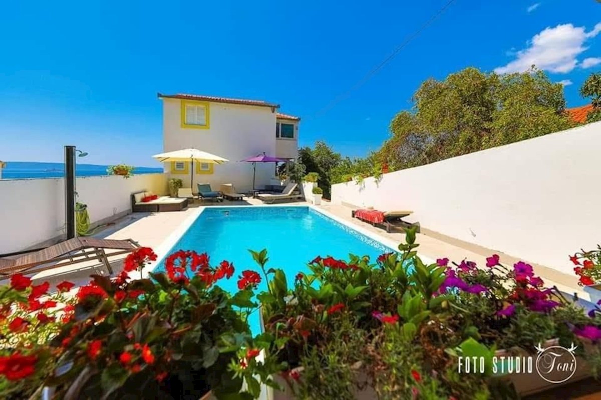 House For sale - SPLITSKO-DALMATINSKA ČIOVO
