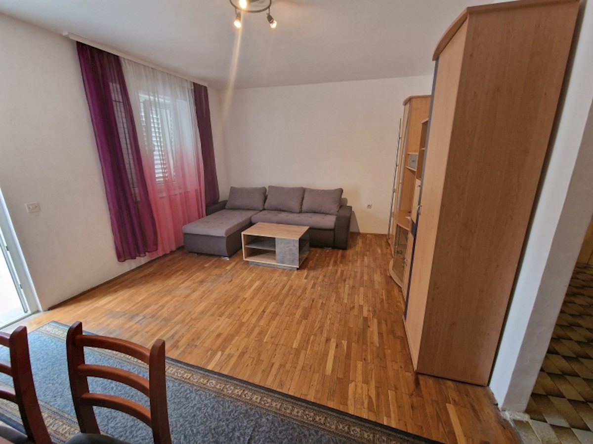 Apartmán Na predaj - PRIMORSKO-GORANSKA NOVI VINODOLSKI