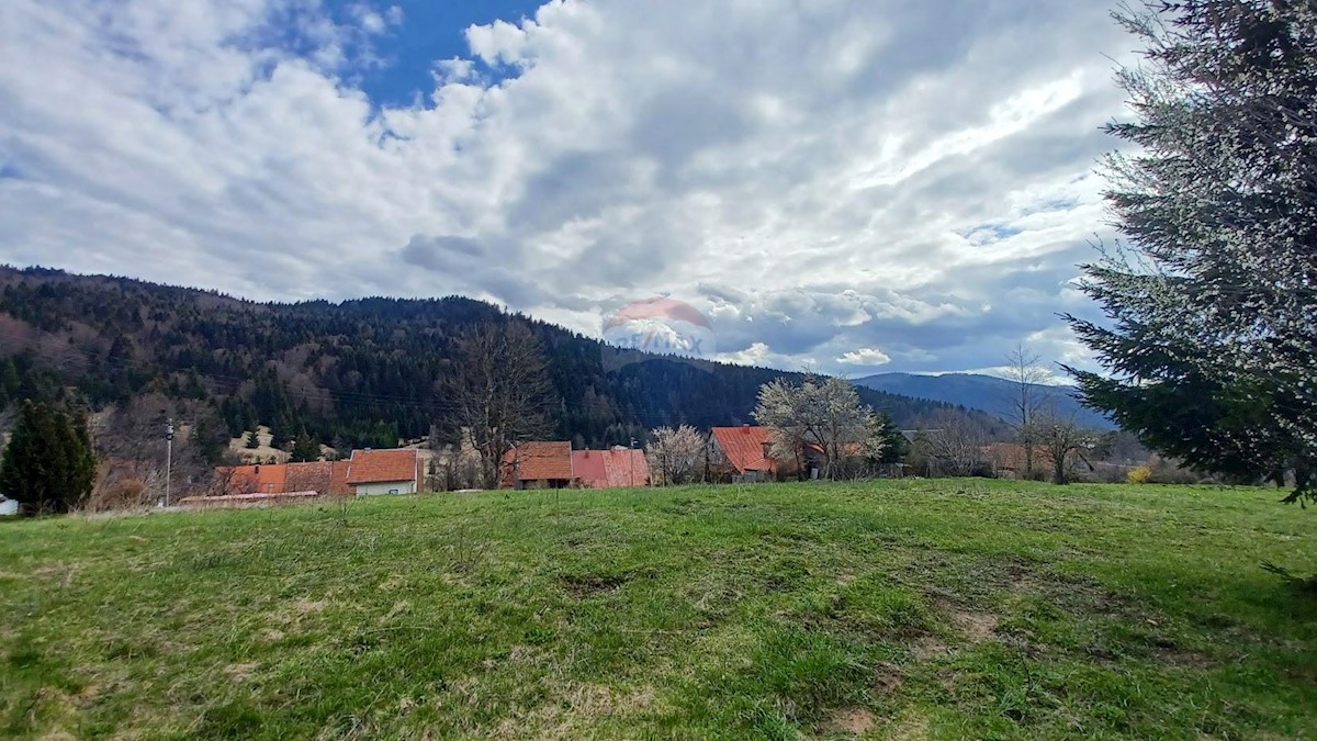 Grundstück Zu verkaufen - PRIMORSKO-GORANSKA RAVNA GORA