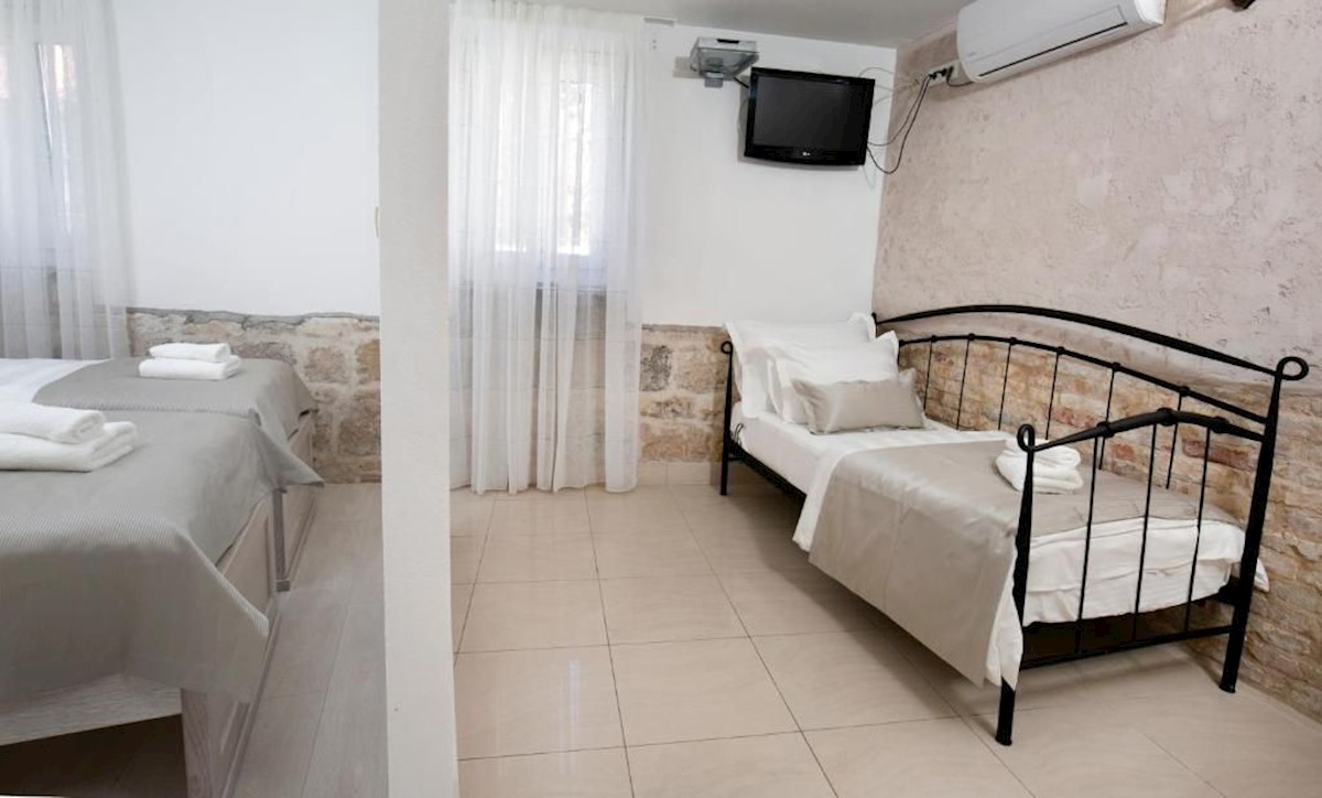 Casa In vendita - SPLITSKO-DALMATINSKA SPLIT