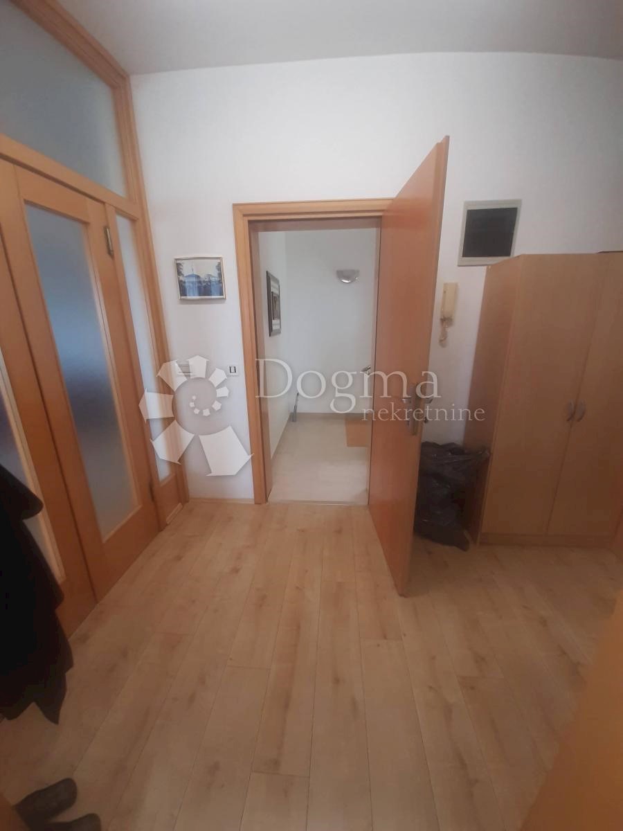 Maison À vendre - ZADARSKA ZADAR