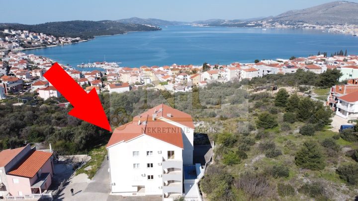 Apartmán na prodej 80 m² – Okrug Gornji