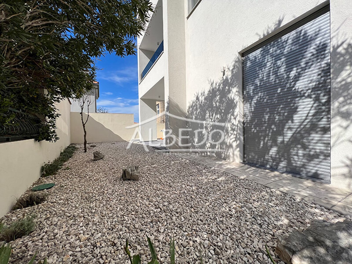 Apartma Na predaj - SPLITSKO-DALMATINSKA MAKARSKA