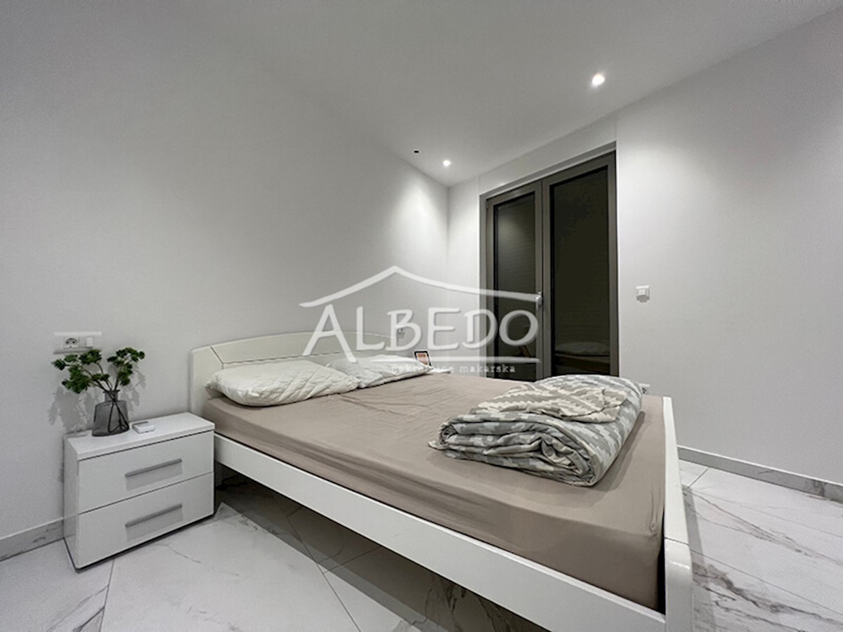 Apartma Na predaj - SPLITSKO-DALMATINSKA MAKARSKA