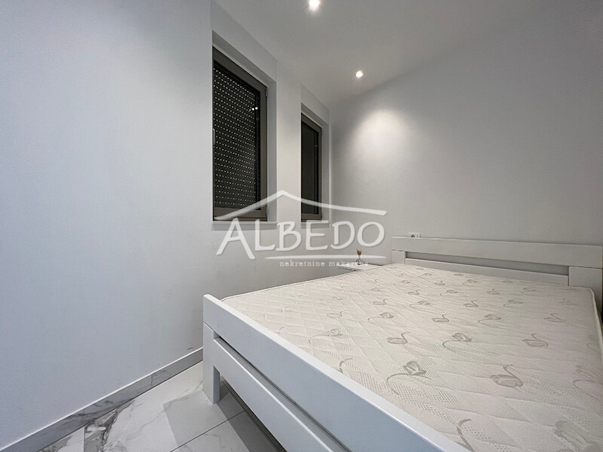 Apartma Na predaj - SPLITSKO-DALMATINSKA MAKARSKA