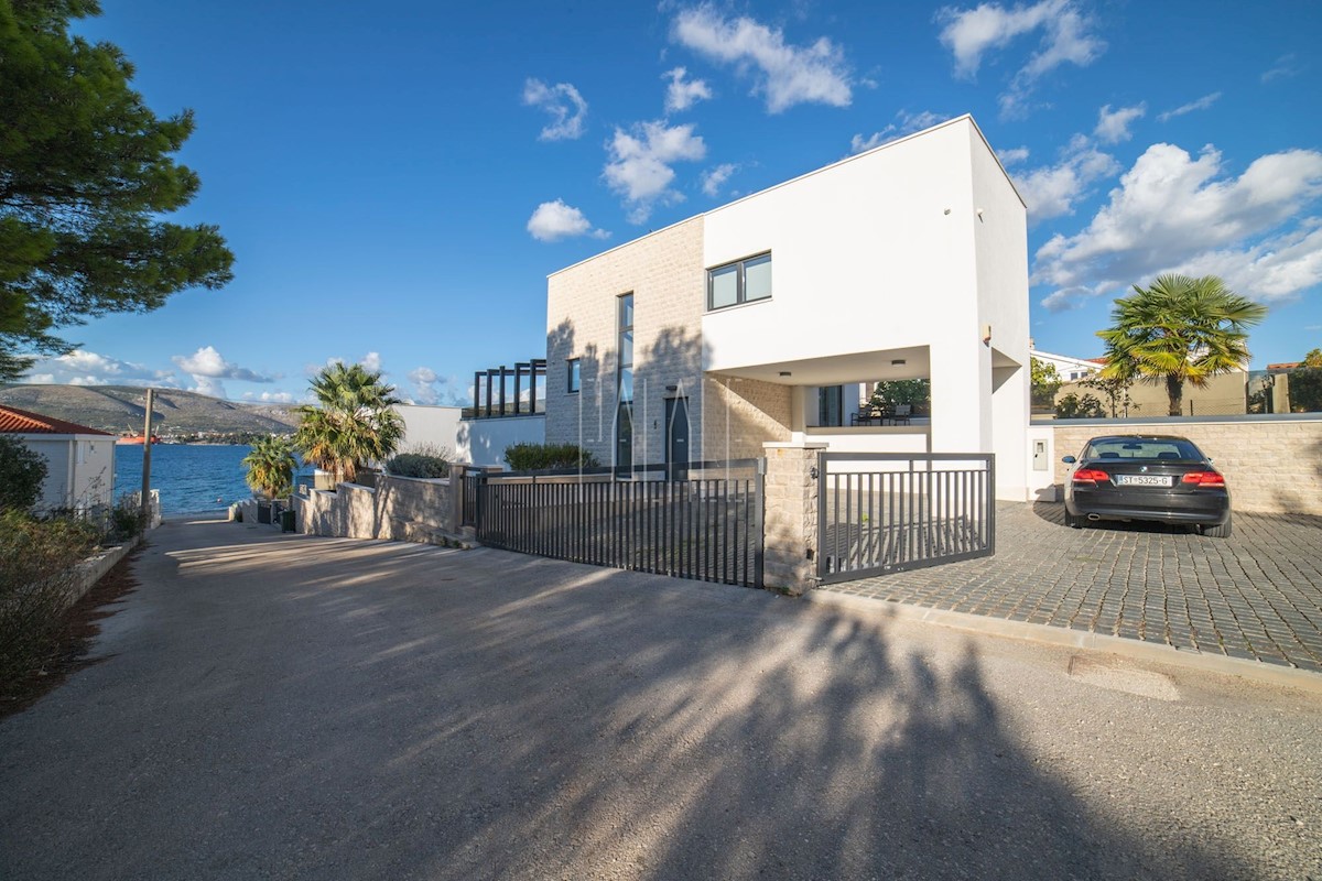Haus Zu verkaufen - SPLITSKO-DALMATINSKA ČIOVO