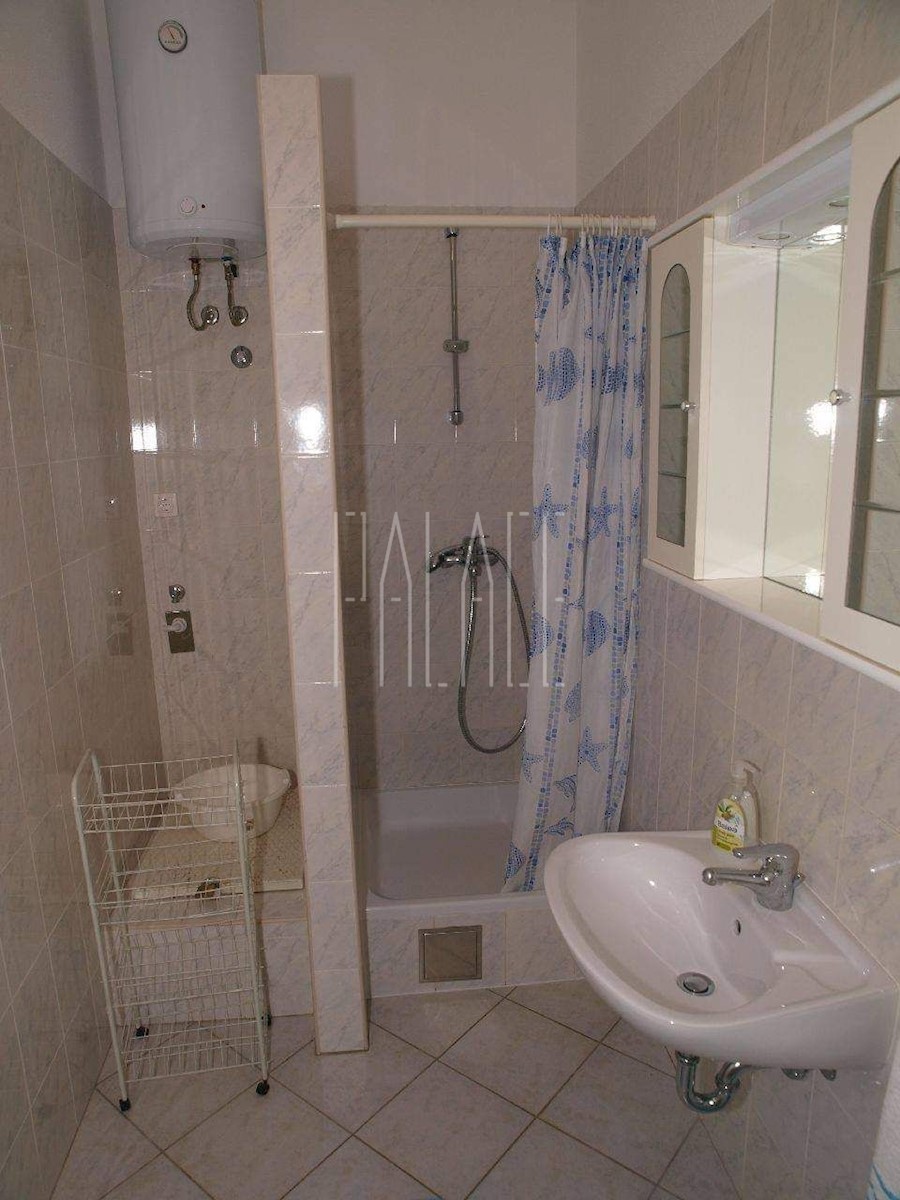 Apartma Na predaj - SPLITSKO-DALMATINSKA ČIOVO