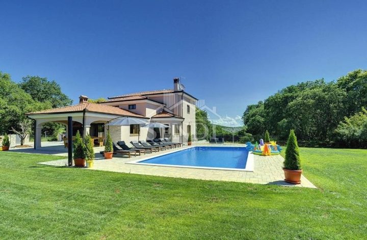 Maison à vendre 385 m² – Rovinjsko Selo