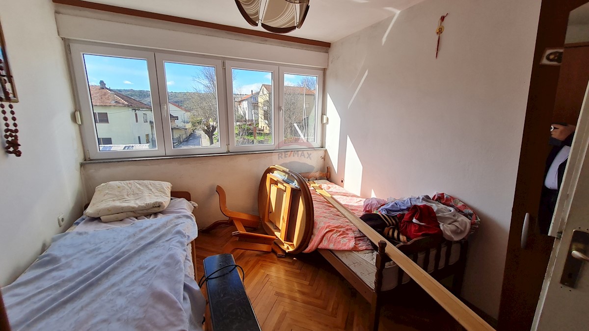 Flat For sale - ŠIBENSKO-KNINSKA KNIN