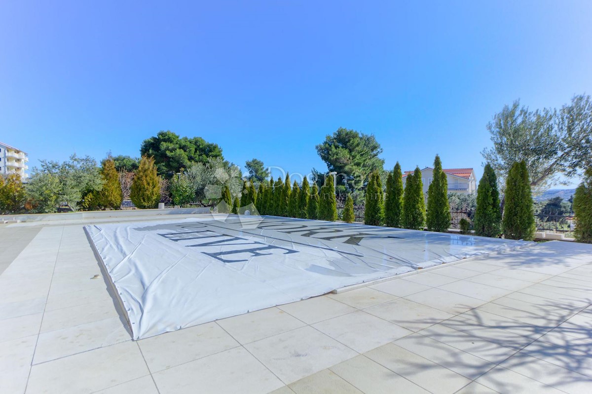 Poslovni prostor Na prodaju - SPLITSKO-DALMATINSKA SEGET