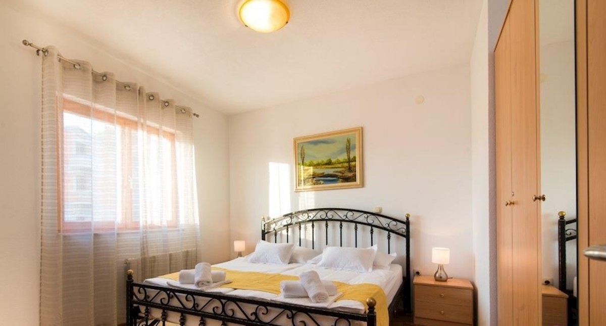 House For sale - SPLITSKO-DALMATINSKA SOLIN