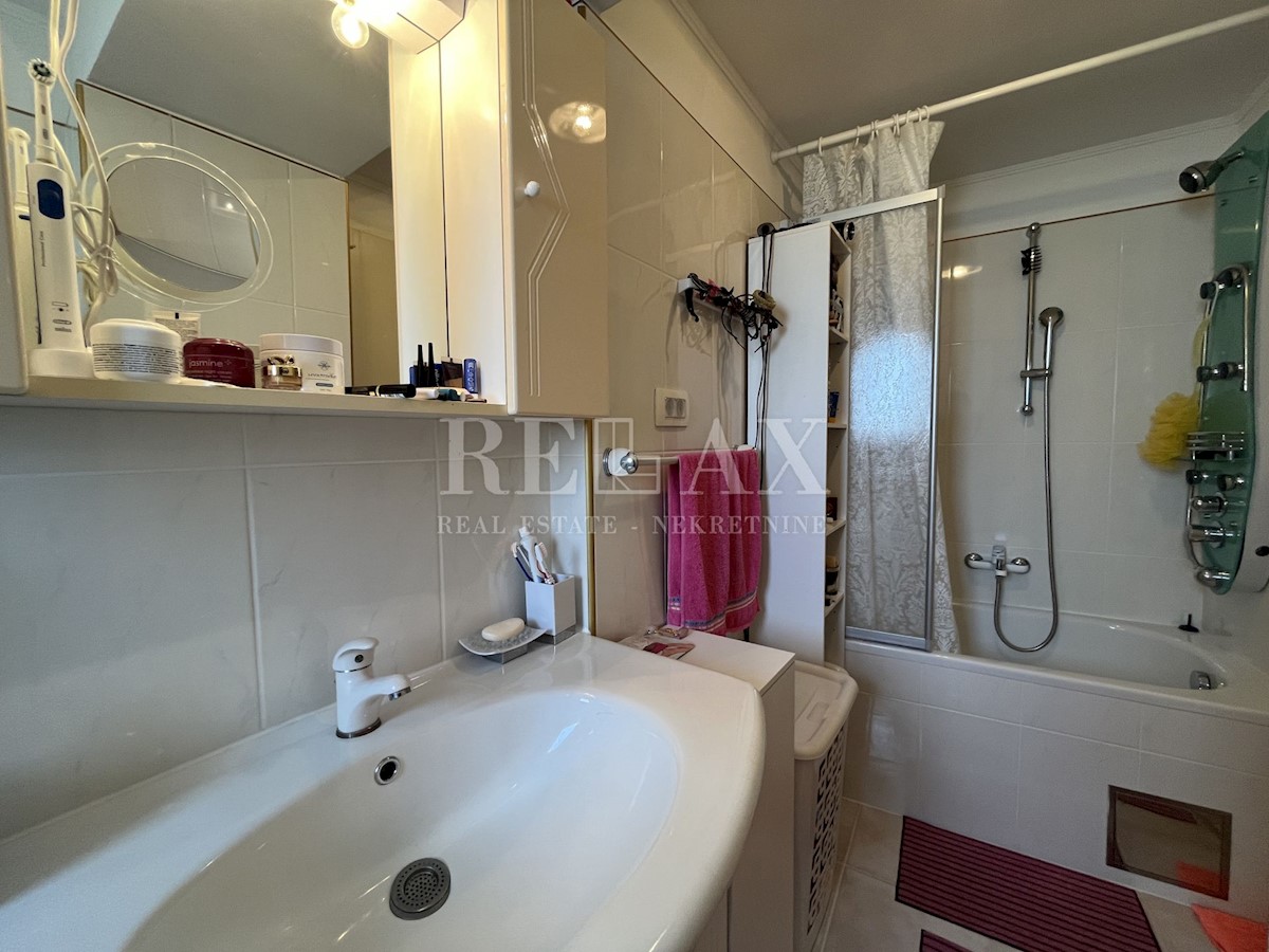 Appartement À vendre - PRIMORSKO-GORANSKA Crikvenica