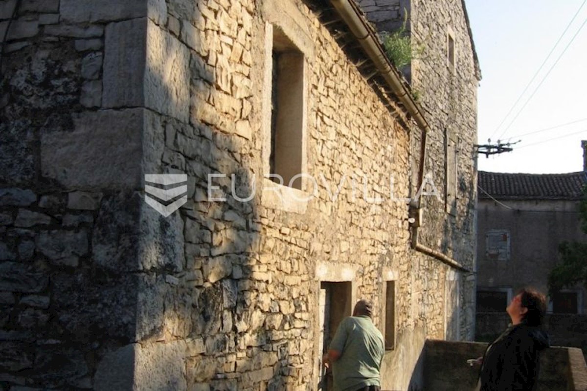 House For sale - ISTARSKA BARBAN