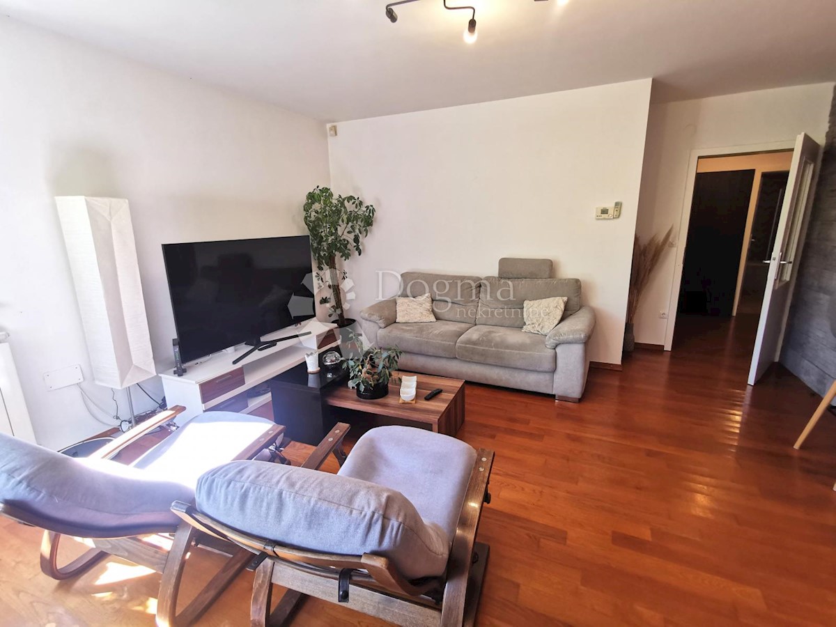 Apartmán Na predaj - GRAD ZAGREB ZAGREB