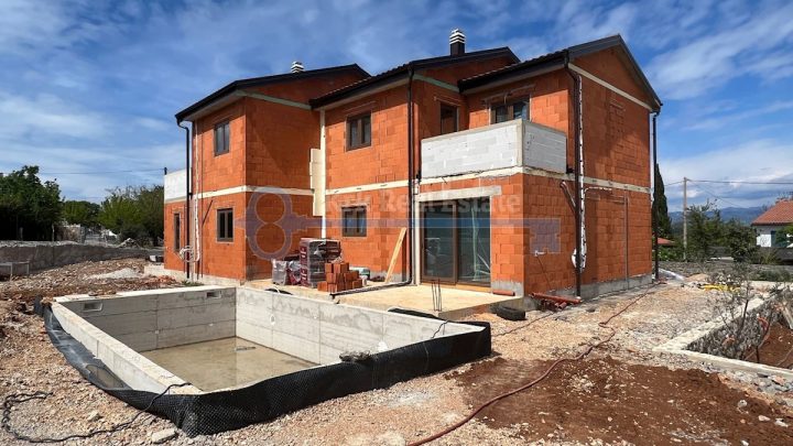 Dom na predaj 145 m² – Lakmartin