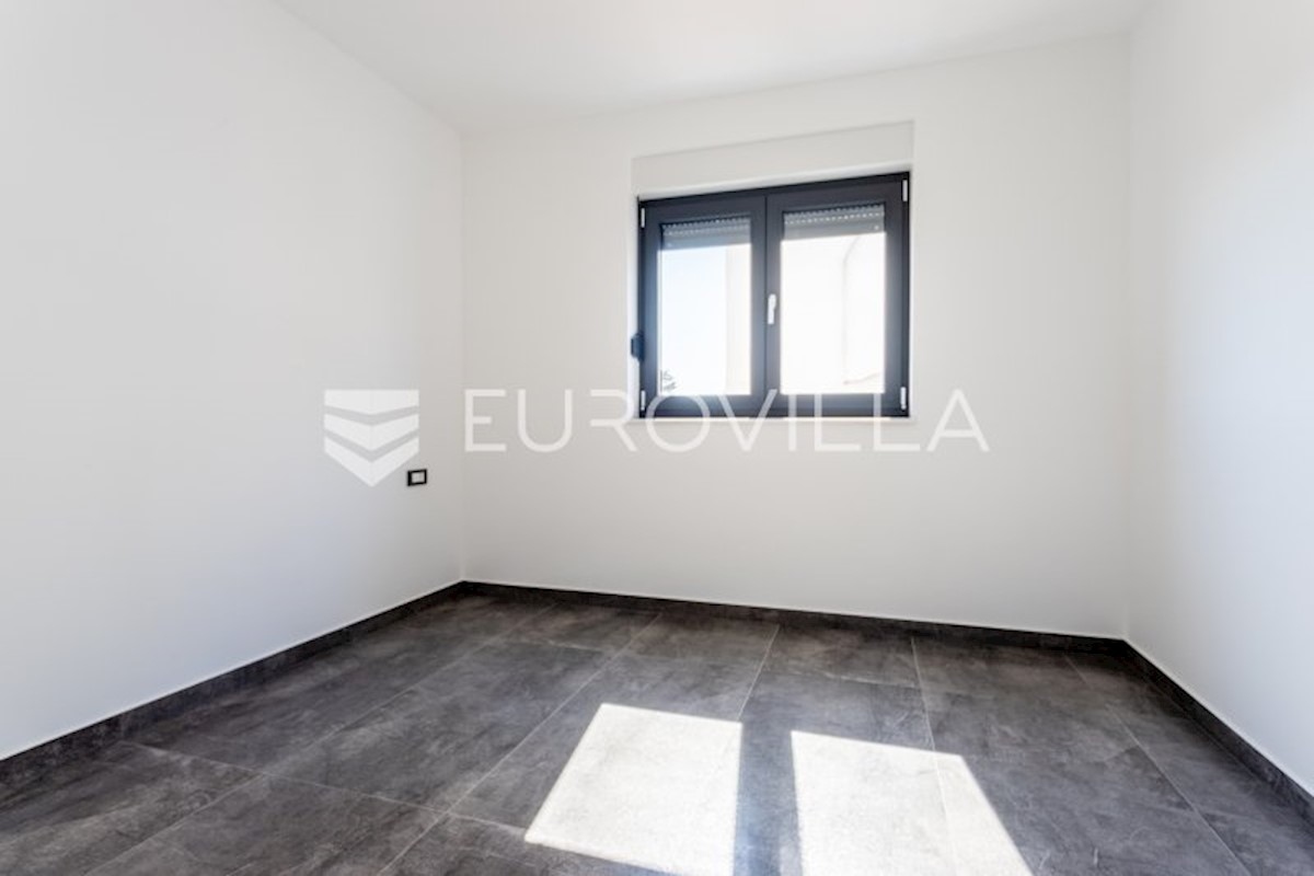 Apartmán Na predaj - ŠIBENSKO-KNINSKA MURTER