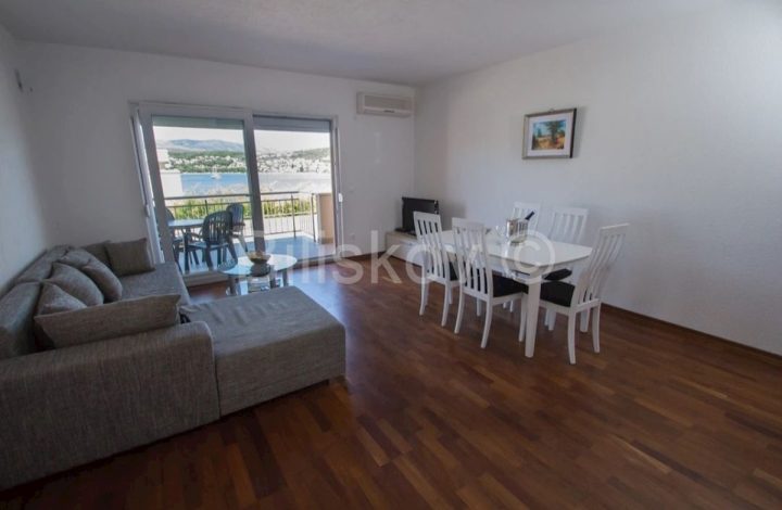 Apartmán na prodej 55 m² – Okrug Gornji