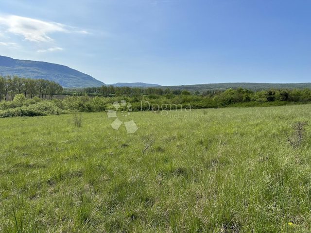 Parcela na predaj 11364 m² – Purgarija Čepić