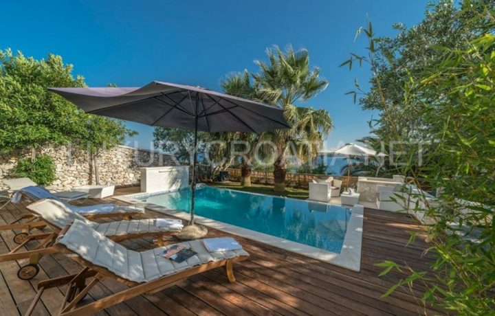 Dům na prodej 350 m² – Rogoznica