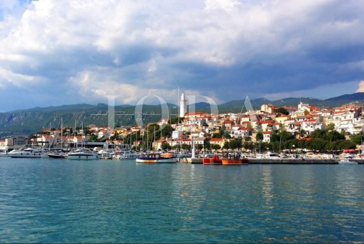 Land for sale 1494 m² – Novi Vinodolski