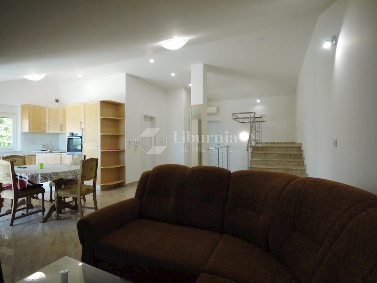 Apartmán Na predaj - PRIMORSKO-GORANSKA KRK