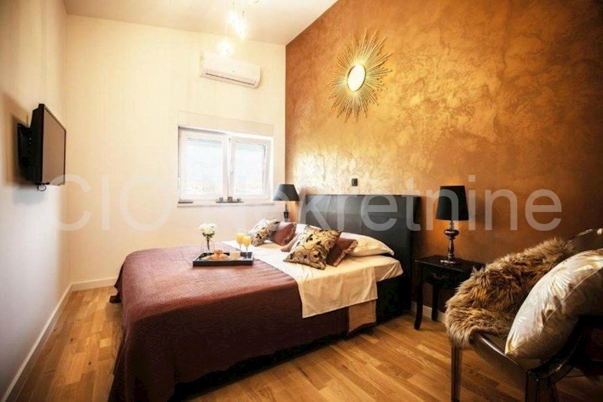 Flat For rent - SPLITSKO-DALMATINSKA SPLIT