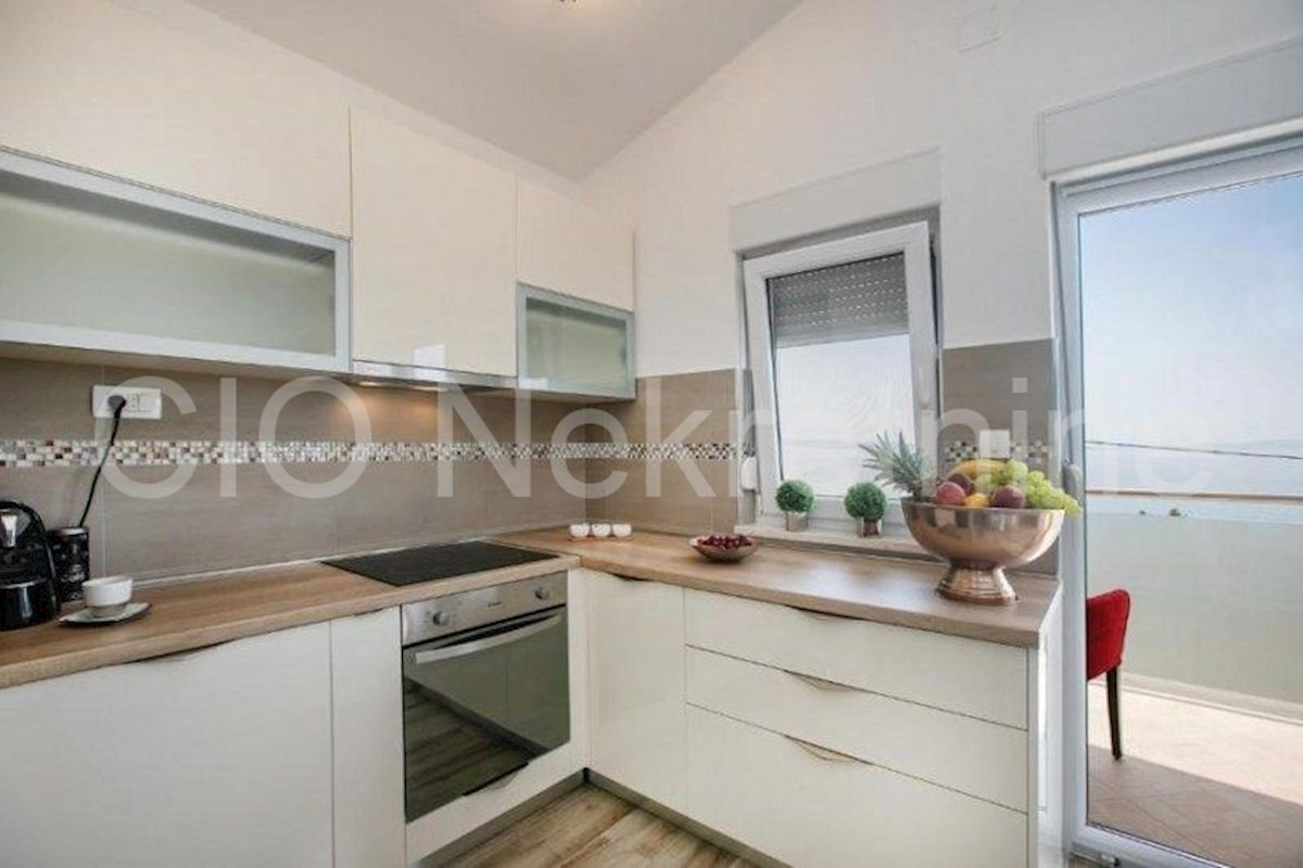 Flat For rent - SPLITSKO-DALMATINSKA SPLIT