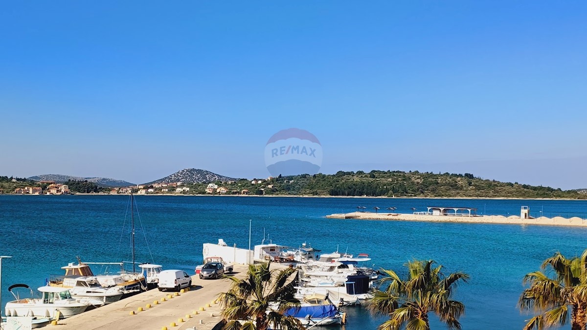 Dom Na predaj - ŠIBENSKO-KNINSKA VODICE