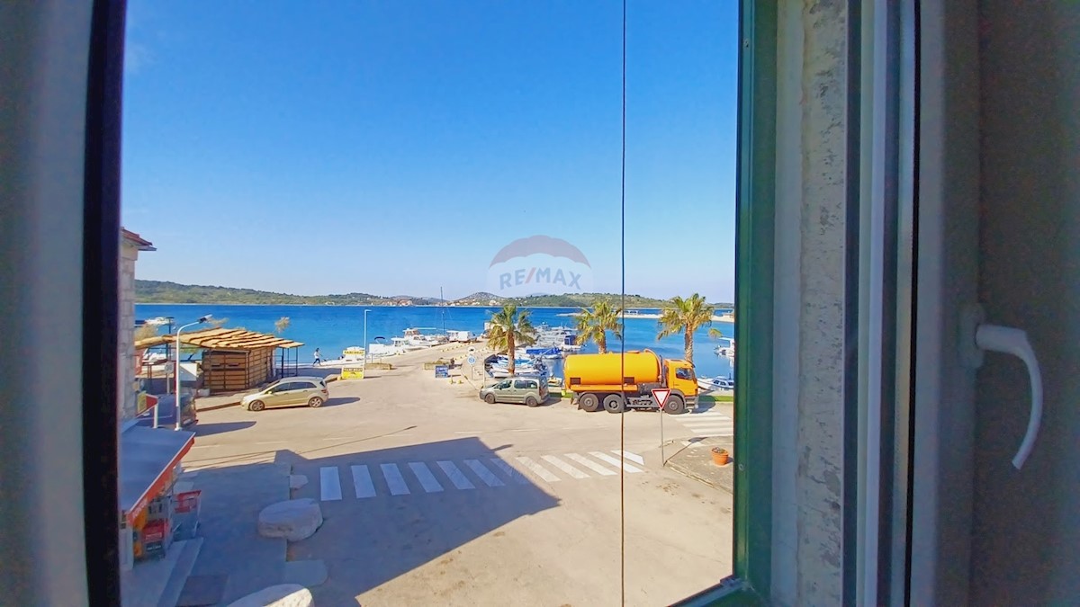 Dom Na predaj - ŠIBENSKO-KNINSKA VODICE