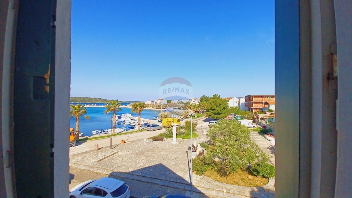 Dom Na predaj - ŠIBENSKO-KNINSKA VODICE