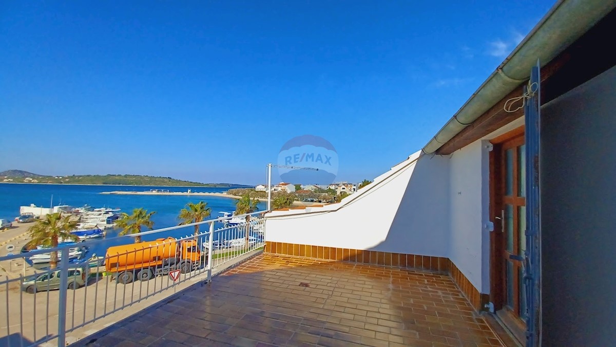 Dom Na predaj - ŠIBENSKO-KNINSKA VODICE