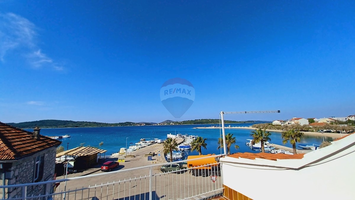 Dom Na predaj - ŠIBENSKO-KNINSKA VODICE