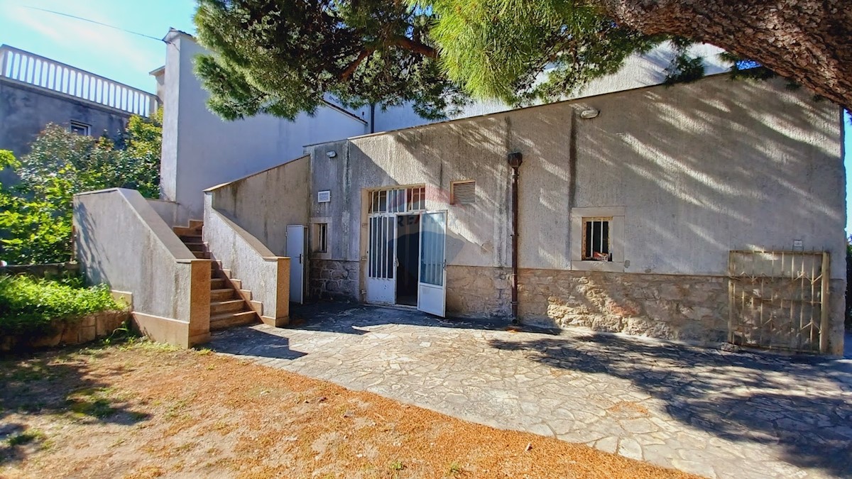 Dom Na predaj - ŠIBENSKO-KNINSKA VODICE