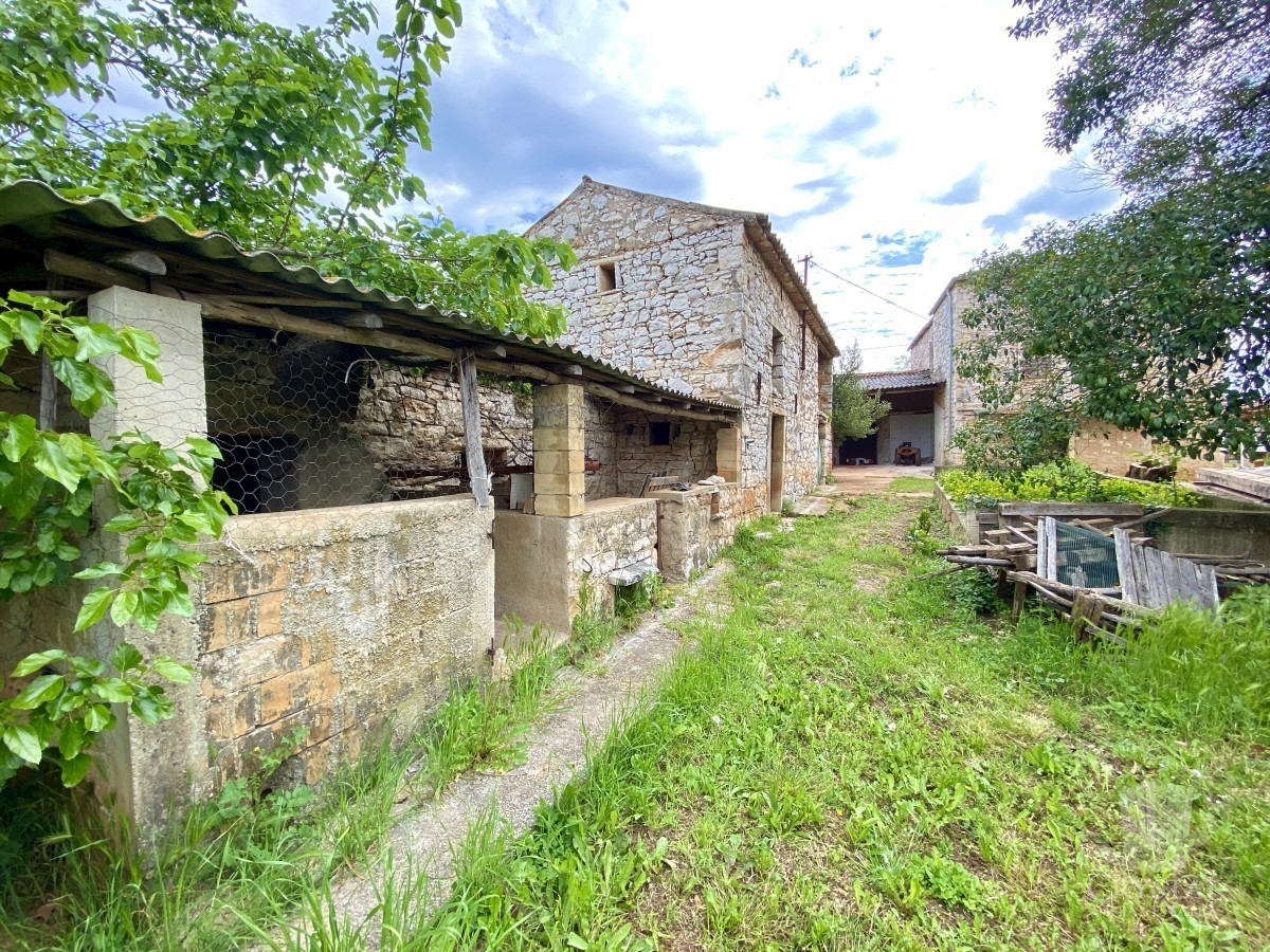 Kuća Na prodaju - ISTARSKA UMAG