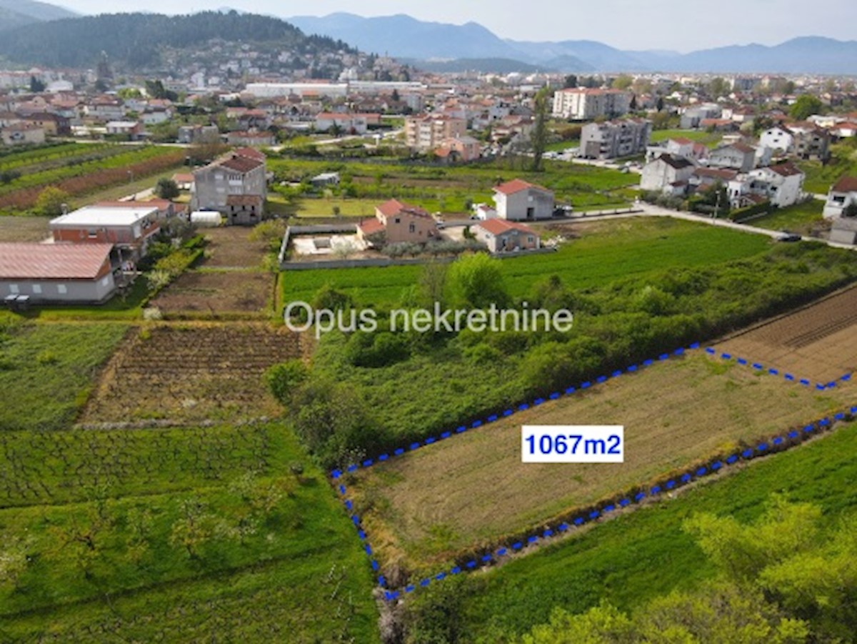 Grundstück Zu verkaufen - DUBROVAČKO-NERETVANSKA METKOVIĆ