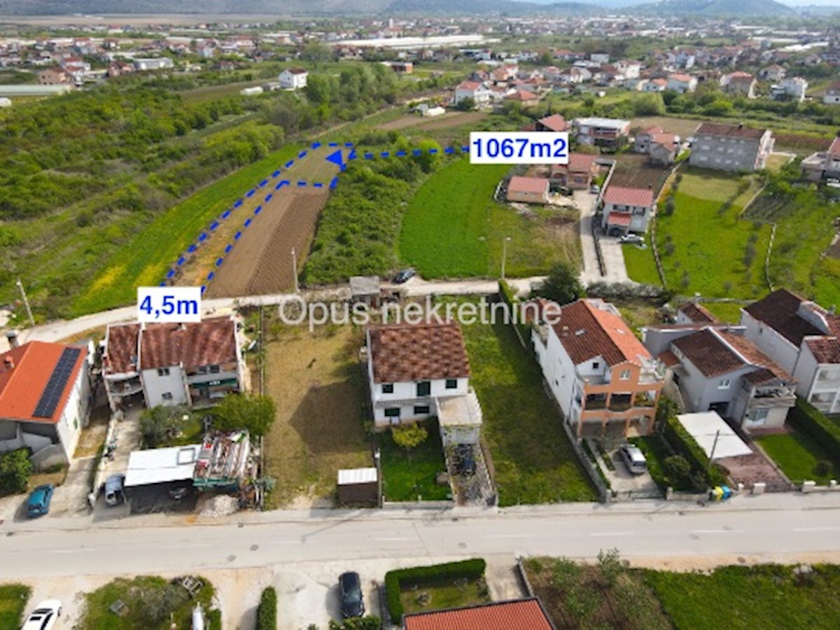 Grundstück Zu verkaufen - DUBROVAČKO-NERETVANSKA METKOVIĆ