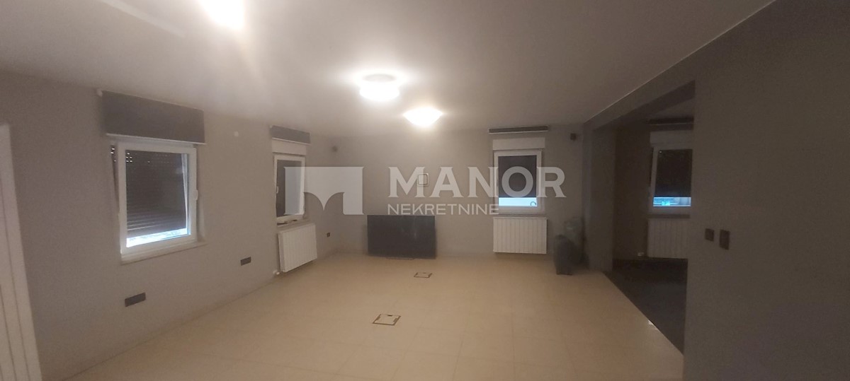 Business premises For rent - PRIMORSKO-GORANSKA RIJEKA